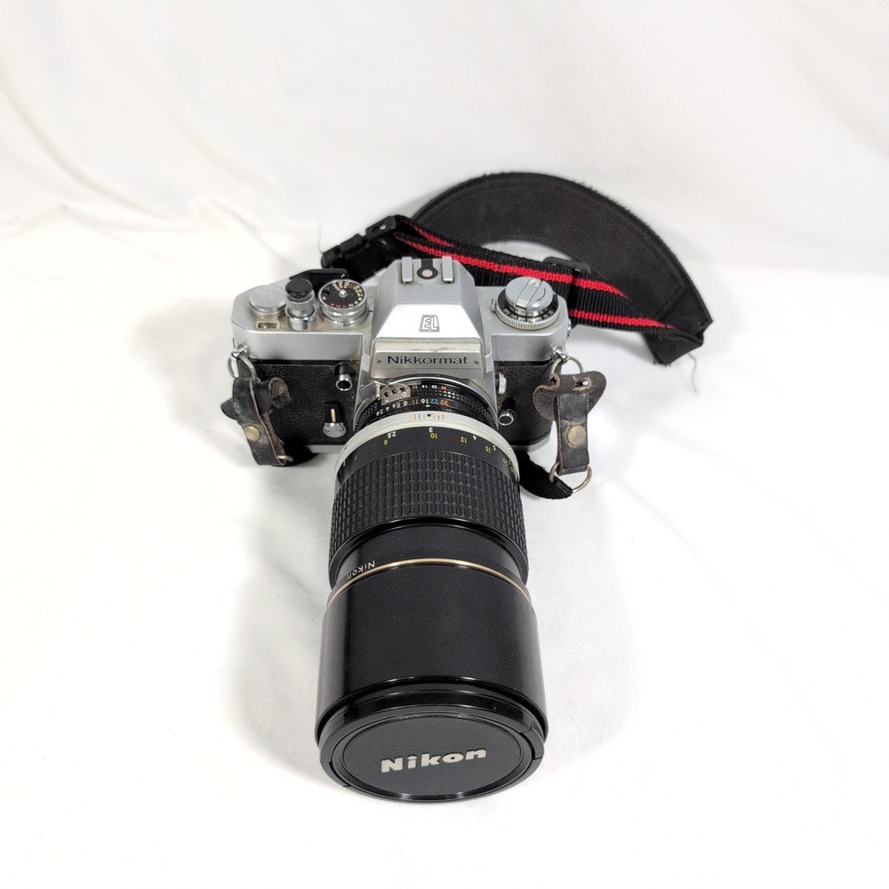 Nikon Nikkormat EL Film Camera - Lens has Mold See Photos